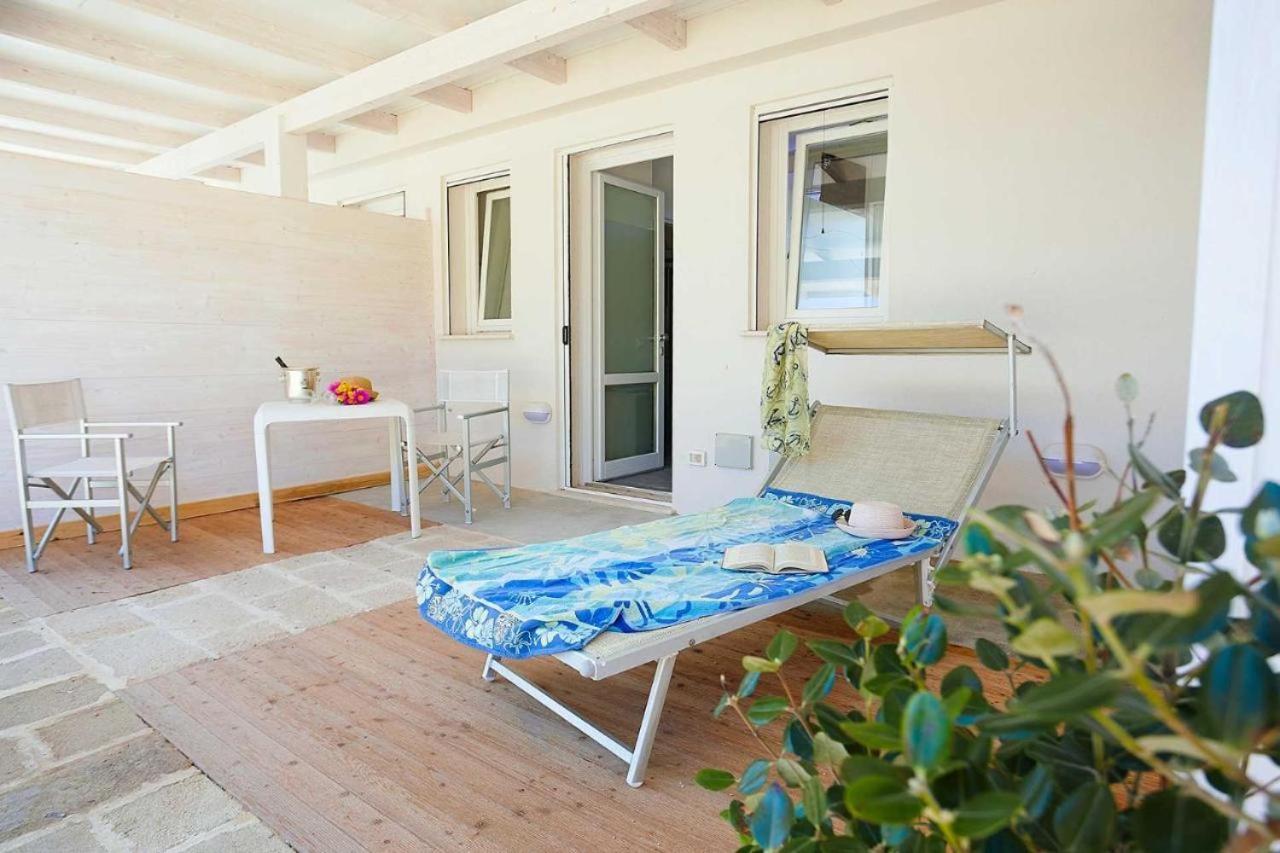 Stabilimento Lido Burrone Bed & Breakfast ฟาวีญานา ภายนอก รูปภาพ