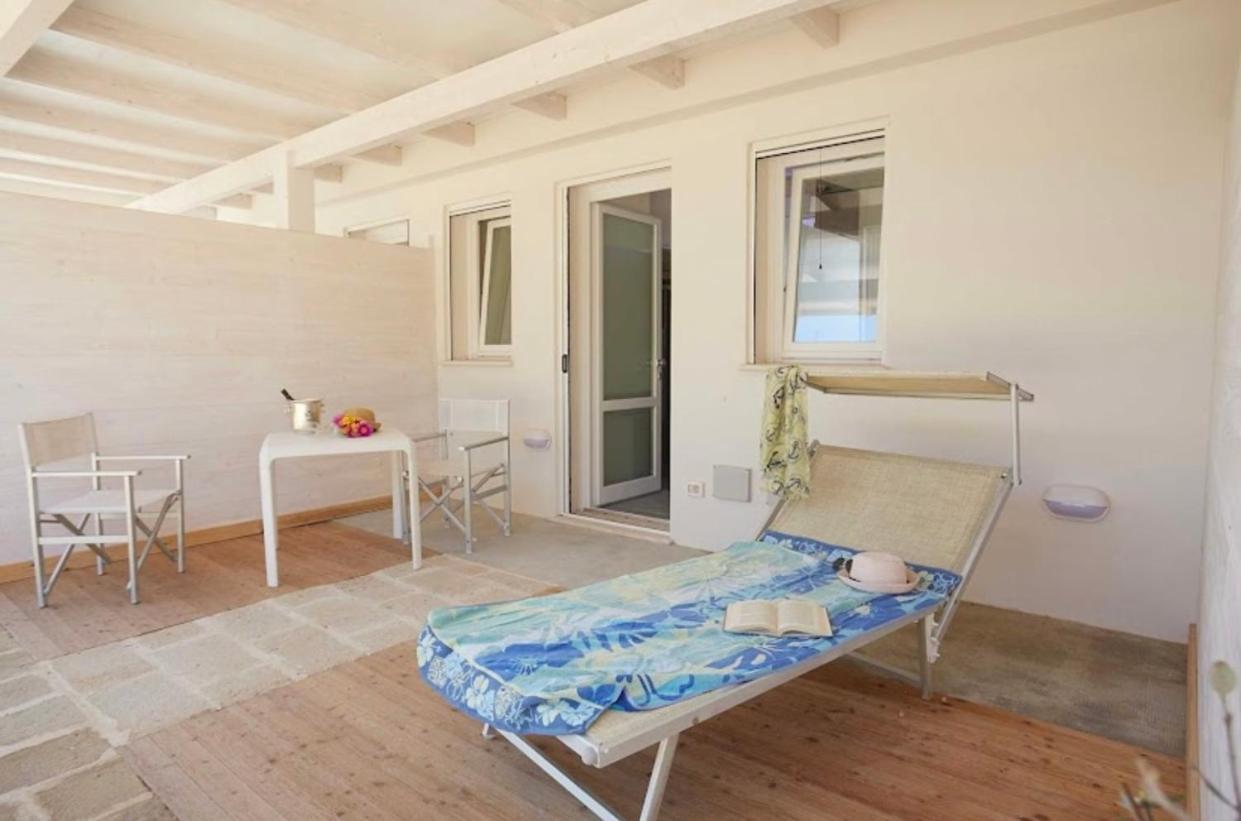 Stabilimento Lido Burrone Bed & Breakfast ฟาวีญานา ภายนอก รูปภาพ